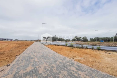 Terreno para Venda em Troporiz e Lapela