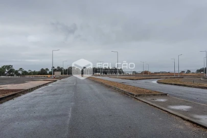 Terreno para Venda em Troporiz e Lapela