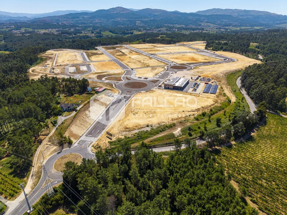 Terreno para Venda em Troporiz e Lapela Foto 24