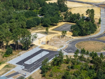 Terreno para Venda em Troporiz e Lapela