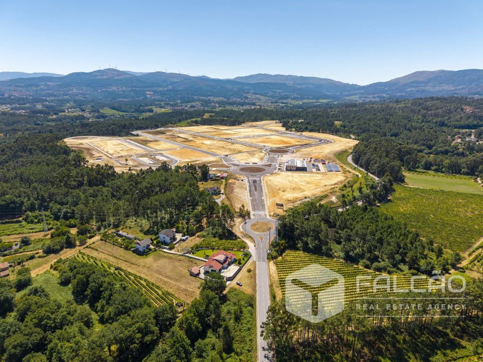 Terreno para Venda em Troporiz e Lapela Foto 20