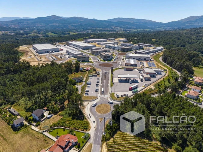 Terreno para Venda em Troporiz e Lapela Foto 21