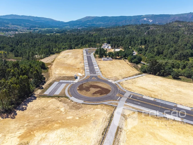 Terreno para Venda em Troporiz e Lapela Foto 4