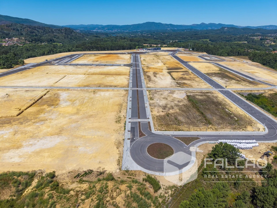 Terreno para Venda em Troporiz e Lapela Foto 15