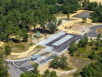 Terreno para Venda em Troporiz e Lapela