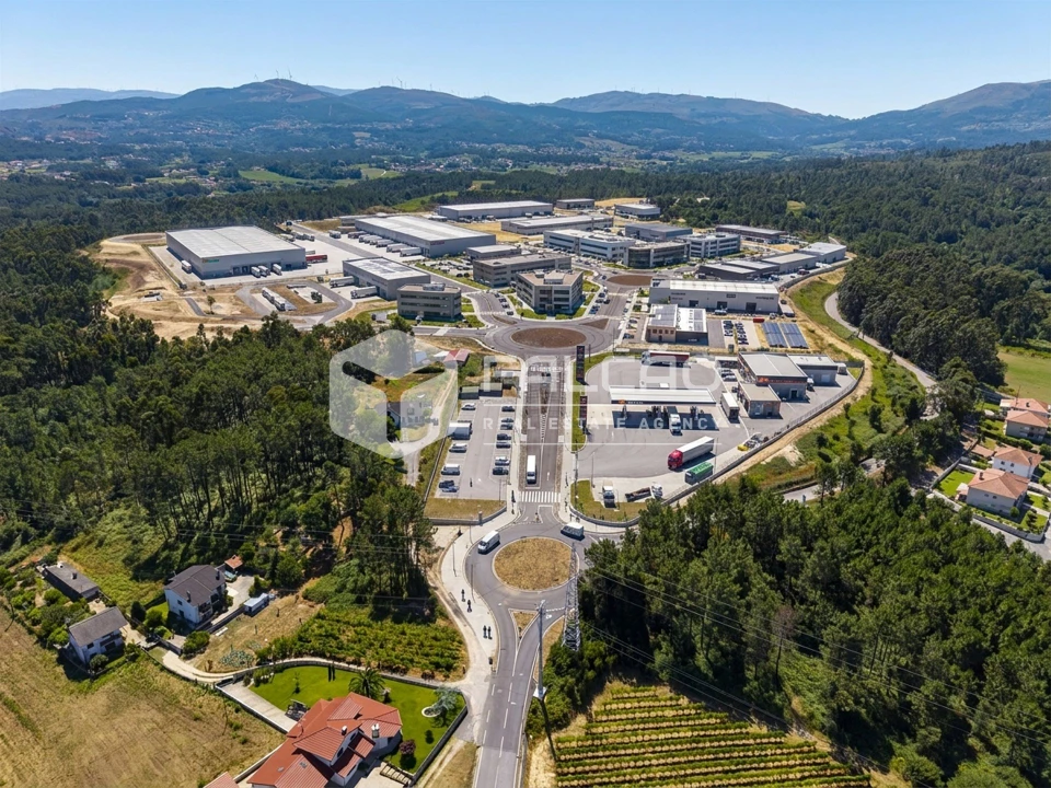 Terreno para Venda em Troporiz e Lapela Foto 21