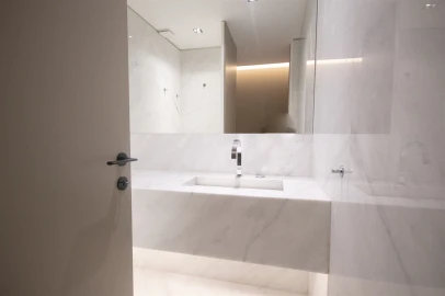 Apartamento T3 para Arrendamento em Aldoar, Foz do Douro e Nevogilde