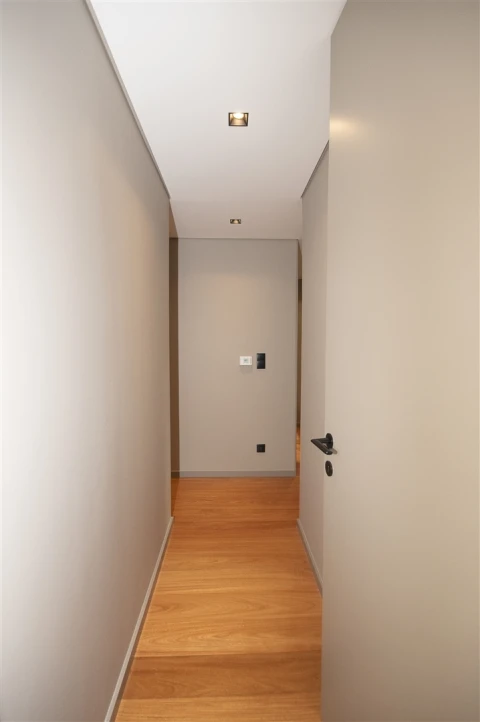 Apartamento T3 para Arrendamento em Aldoar, Foz do Douro e Nevogilde