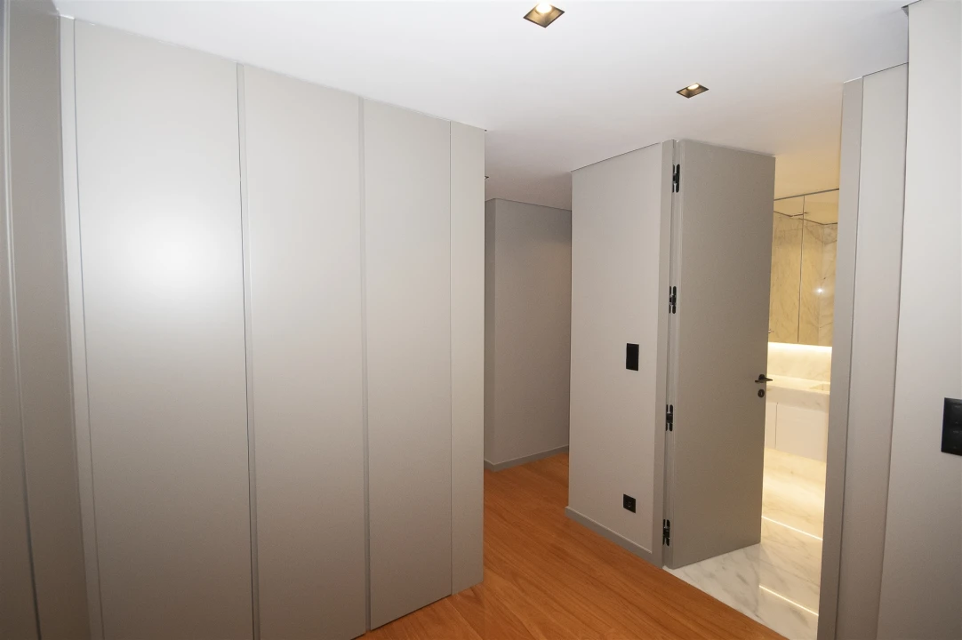 Apartamento T3 para Arrendamento em Aldoar, Foz do Douro e Nevogilde Foto 21