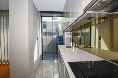 Apartamento T1 para Arrendamento em Aldoar, Foz do Douro e Nevogilde