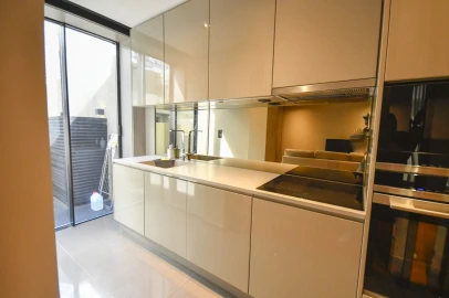 Apartamento T1 para Arrendamento em Aldoar, Foz do Douro e Nevogilde