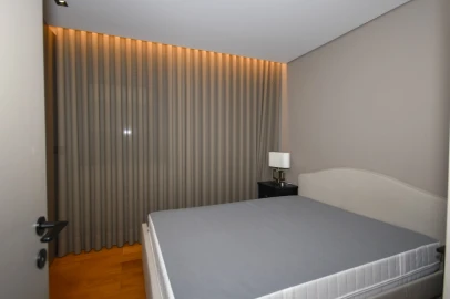 Apartamento T1 para Arrendamento em Aldoar, Foz do Douro e Nevogilde