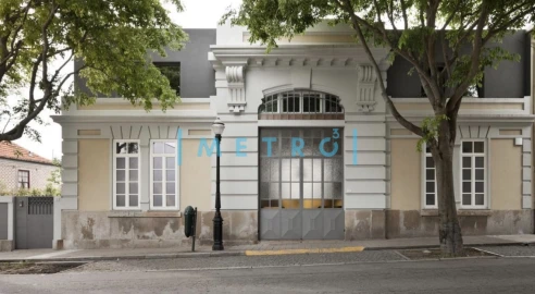 Apartamento T1 para Arrendamento em Aldoar, Foz do Douro e Nevogilde