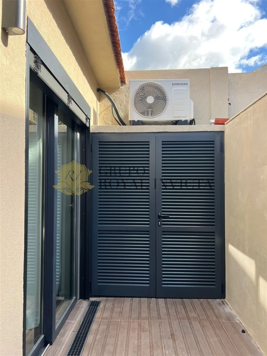 Moradia T1 para Venda em Fânzeres e São Pedro da Cova Foto 15