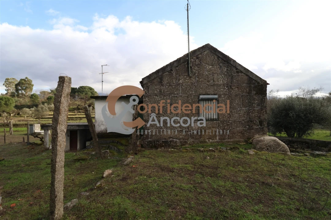 Quinta T0 para Venda em Rio Torto e Lagarinhos Foto 18