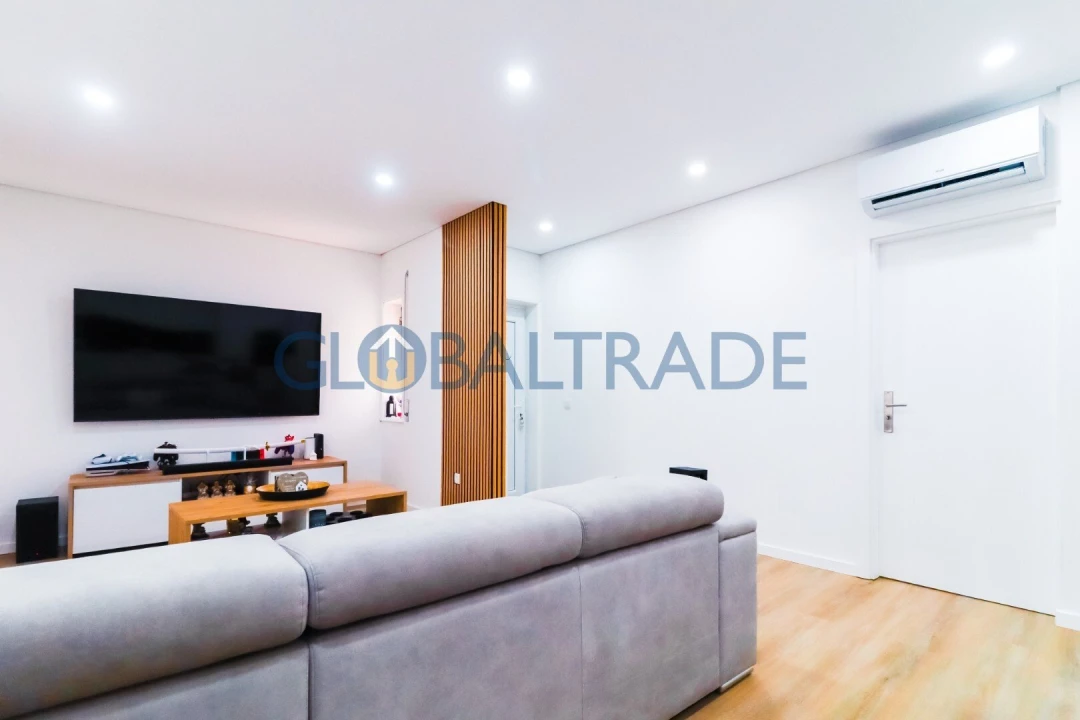 Moradia T3 para Venda em Baguim do Monte (Rio Tinto) Foto 9