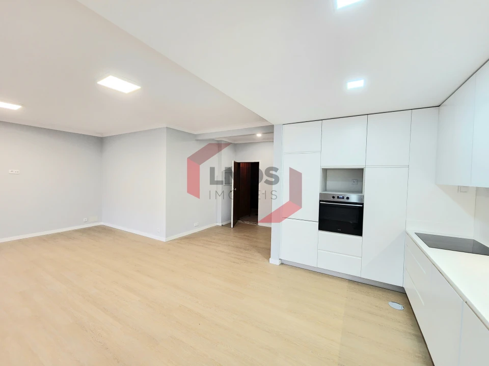 Apartamento T2 para Venda em Santa Marinha e São Pedro da Afurada Foto 11