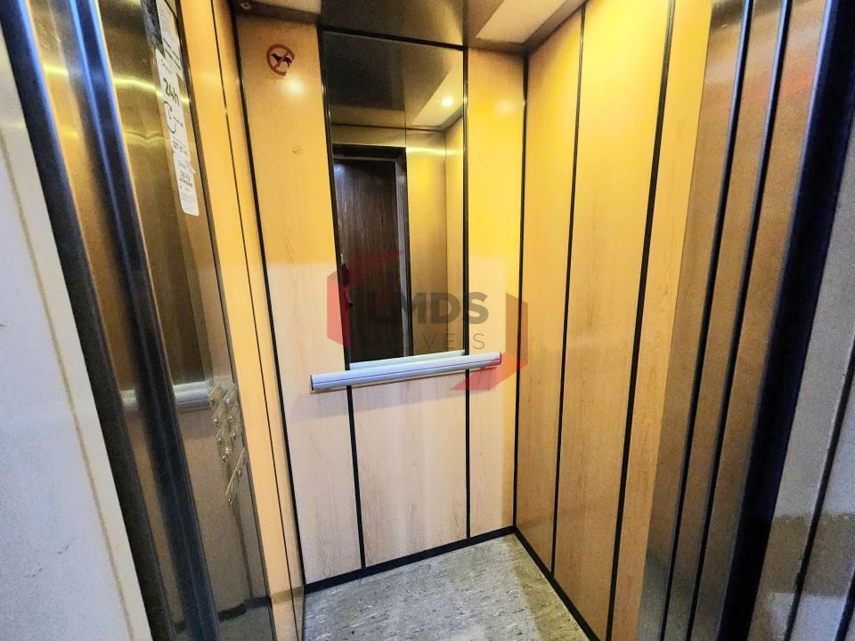 Apartamento T2 para Venda em Santa Marinha e São Pedro da Afurada Foto 4