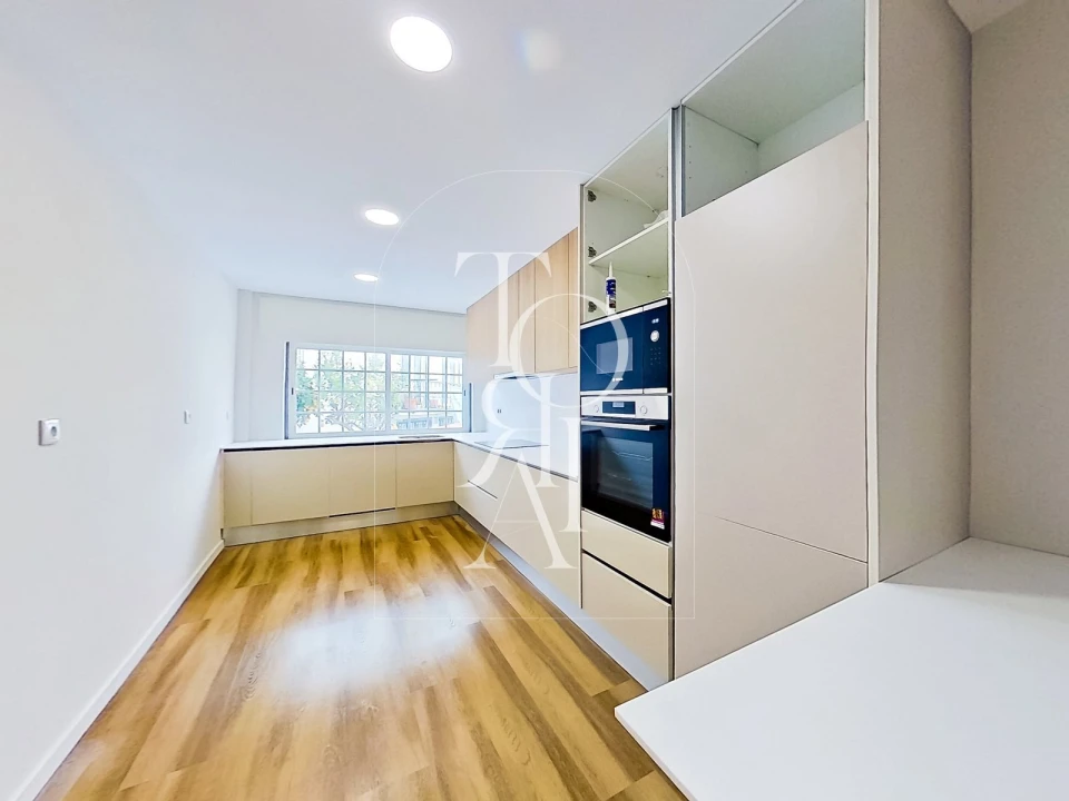 Apartamento T3 para Venda em Carnaxide e Queijas Foto 4