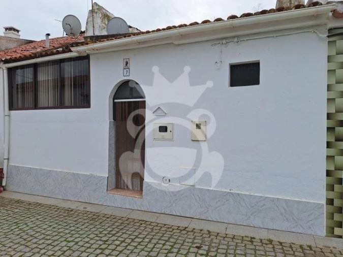 Moradia T2 para Venda em Portel Foto 1