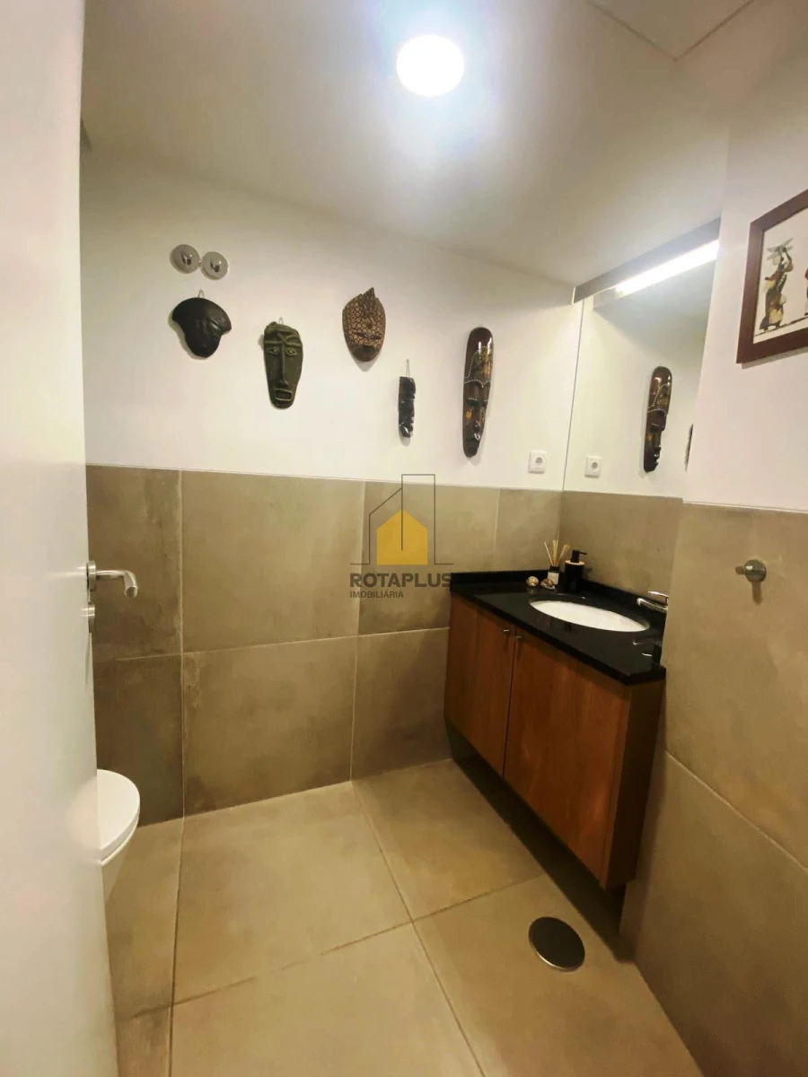 Apartamento T2 para Venda em Lordelo do Ouro e Massarelos Foto 16