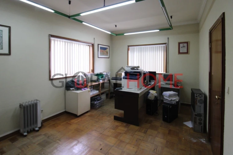 Moradia T5 para Venda em Fânzeres e São Pedro da Cova Foto 14