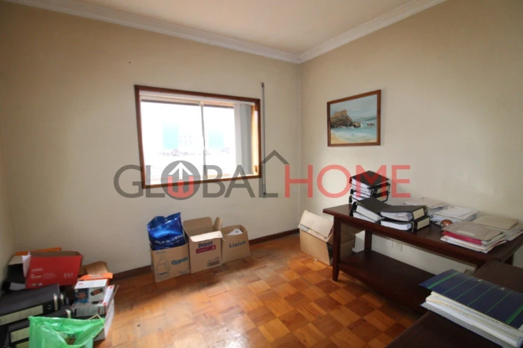 Moradia T5 para Venda em Fânzeres e São Pedro da Cova Foto 13