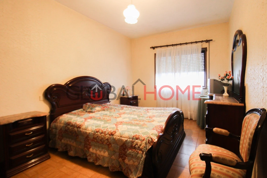 Moradia T3 para Venda em Penamaior Foto 19