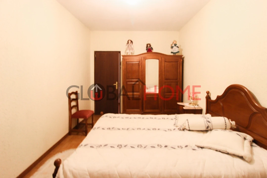 Moradia T3 para Venda em Penamaior Foto 17