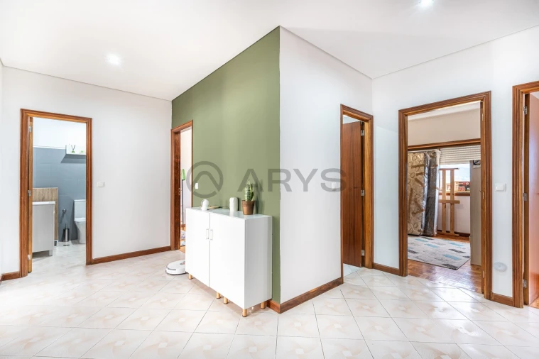 Apartamento T3 para Venda em Loureira Foto 4