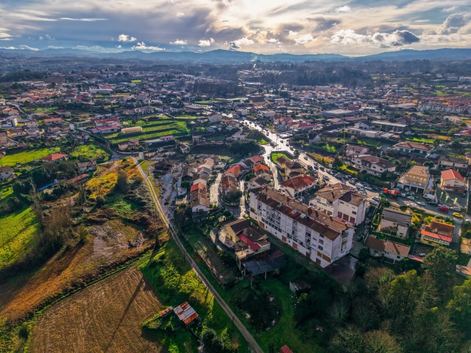 Apartamento T3 para Venda em Loureira Foto 18