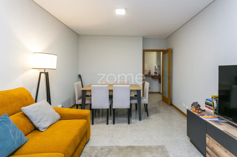 Apartamento T2 para Venda em Arvore Foto 3