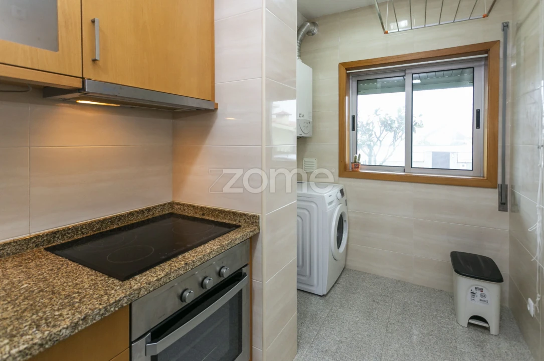 Apartamento T2 para Venda em Arvore Foto 9