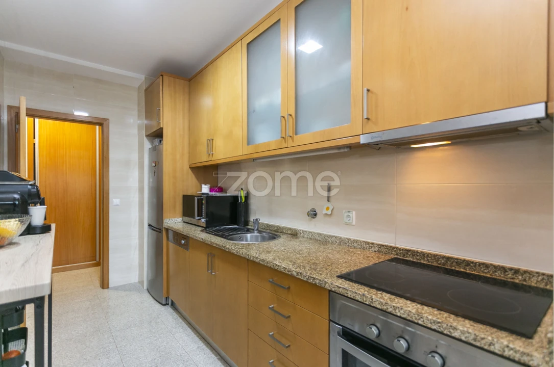 Apartamento T2 para Venda em Arvore Foto 8