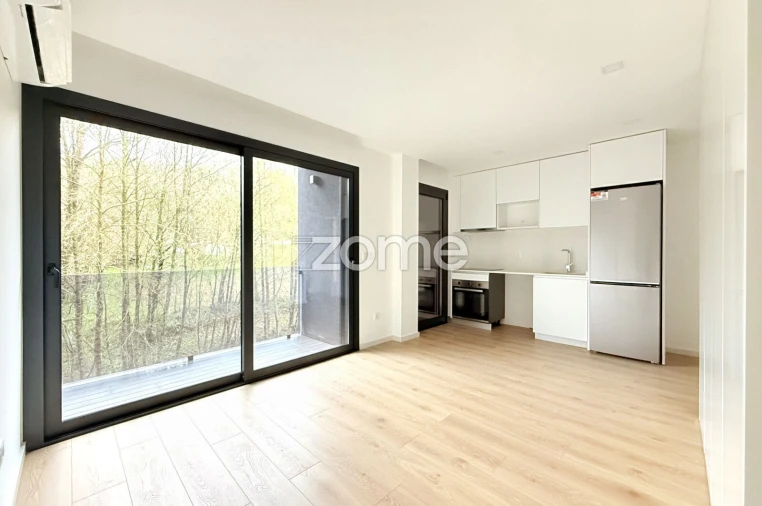 Apartamento T1 para Venda em Este (São Pedro e São Mamede) Foto 6