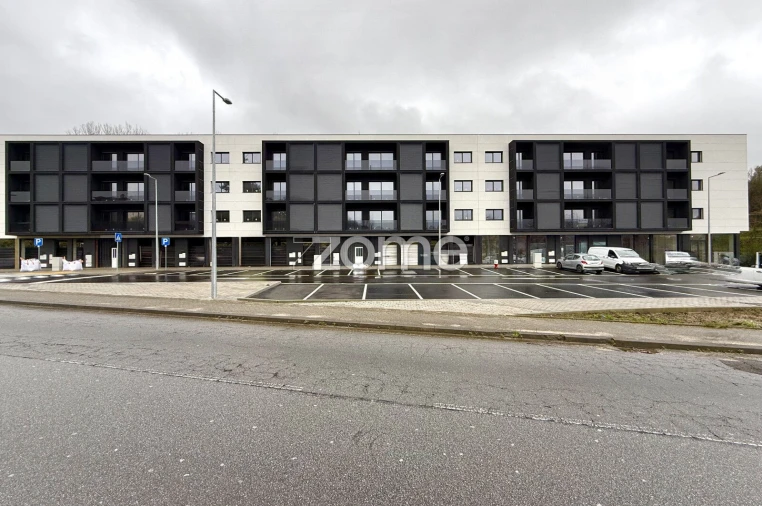 Apartamento T1 para Venda em Este (São Pedro e São Mamede) Foto 2