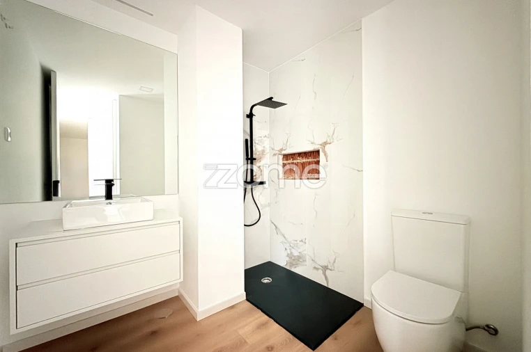 Apartamento T1 para Venda em Este (São Pedro e São Mamede) Foto 9