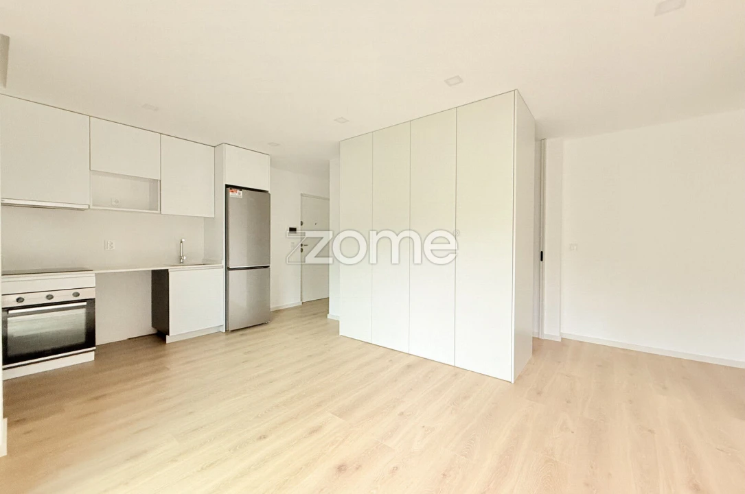 Apartamento T1 para Venda em Este (São Pedro e São Mamede) Foto 7