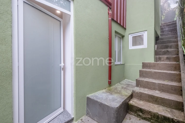 Moradia T2 para Venda em Cedofeita, Santo Ildefonso, Sé, Miragaia, São Nicolau e Vitória Foto 3