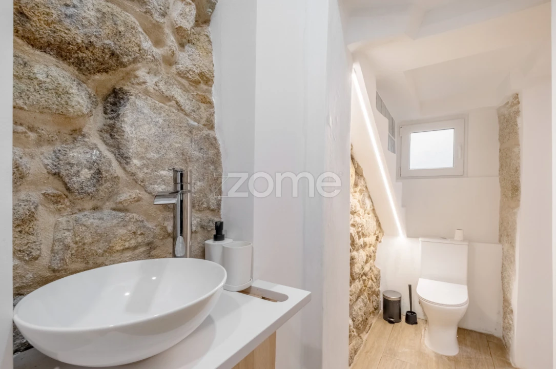 Moradia T2 para Venda em Cedofeita, Santo Ildefonso, Sé, Miragaia, São Nicolau e Vitória Foto 9