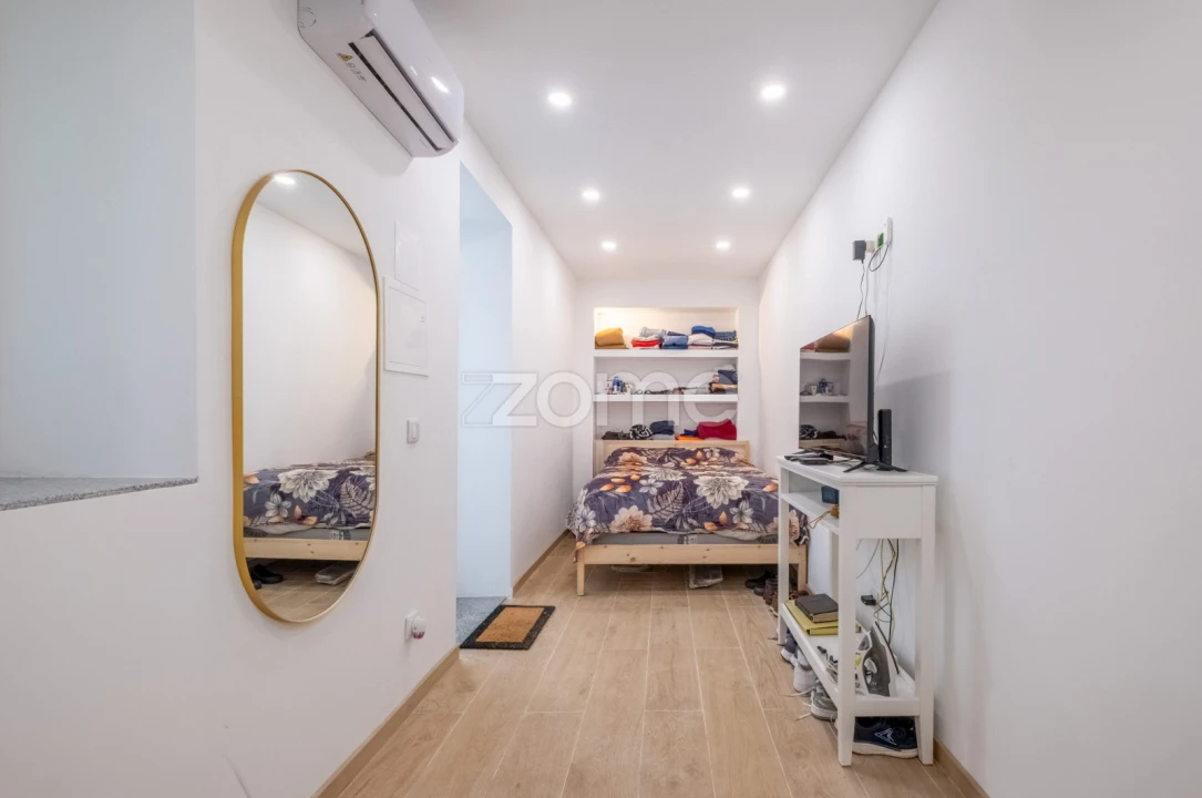 Moradia T2 para Venda em Cedofeita, Santo Ildefonso, Sé, Miragaia, São Nicolau e Vitória Foto 11