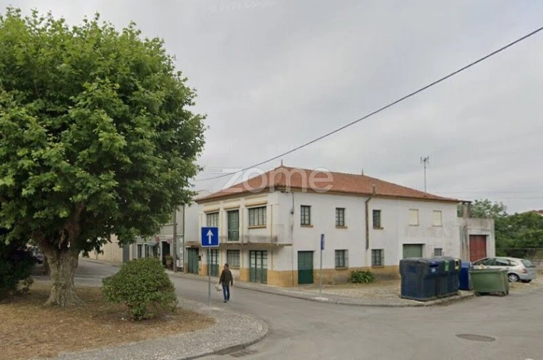 Moradia T9 para Venda em Mira Foto 3