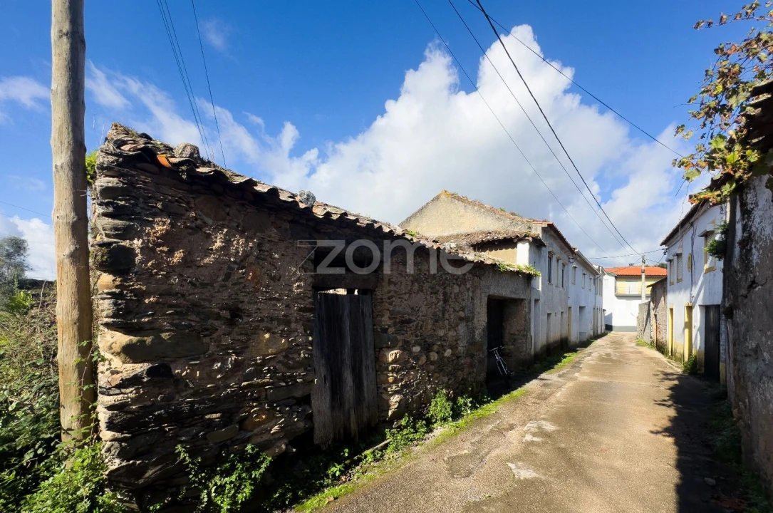 Moradia T3 para Venda em Lousã e Vilarinho Foto 6