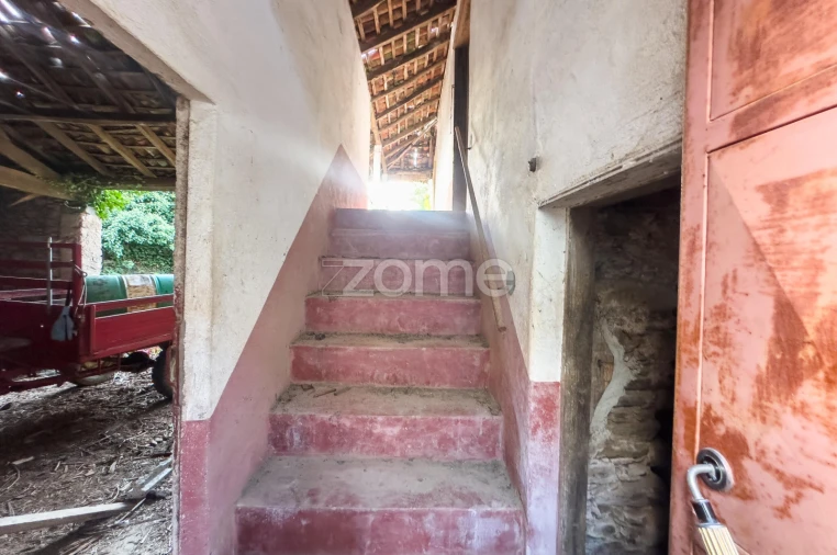 Moradia T3 para Venda em Lousã e Vilarinho Foto 22