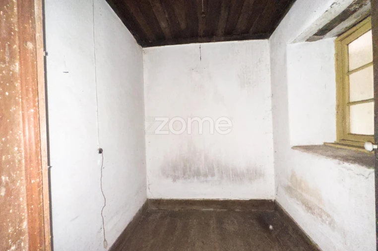 Moradia T3 para Venda em Lousã e Vilarinho Foto 34