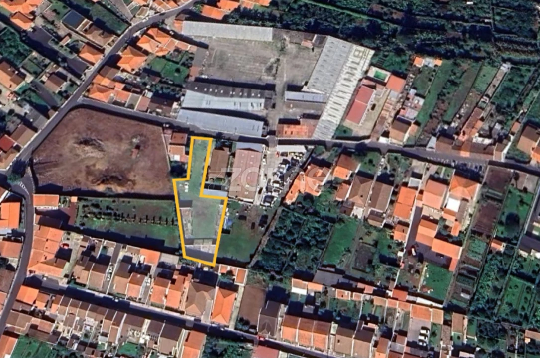 Terreno para Venda em Rabo de Peixe Foto 11