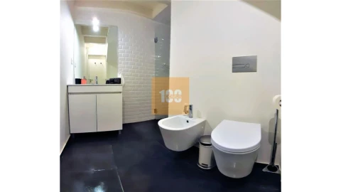 Apartamento T1 para Arrendamento em Cedofeita, Santo Ildefonso, Sé, Miragaia, São Nicolau e Vitória