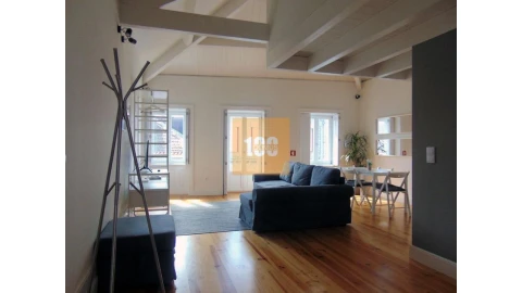 Apartamento T1 para Arrendamento em Cedofeita, Santo Ildefonso, Sé, Miragaia, São Nicolau e Vitória