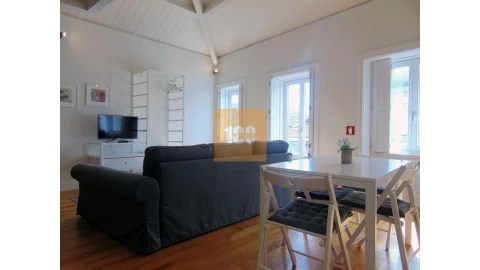 Apartamento T1 para Arrendamento em Cedofeita, Santo Ildefonso, Sé, Miragaia, São Nicolau e Vitória