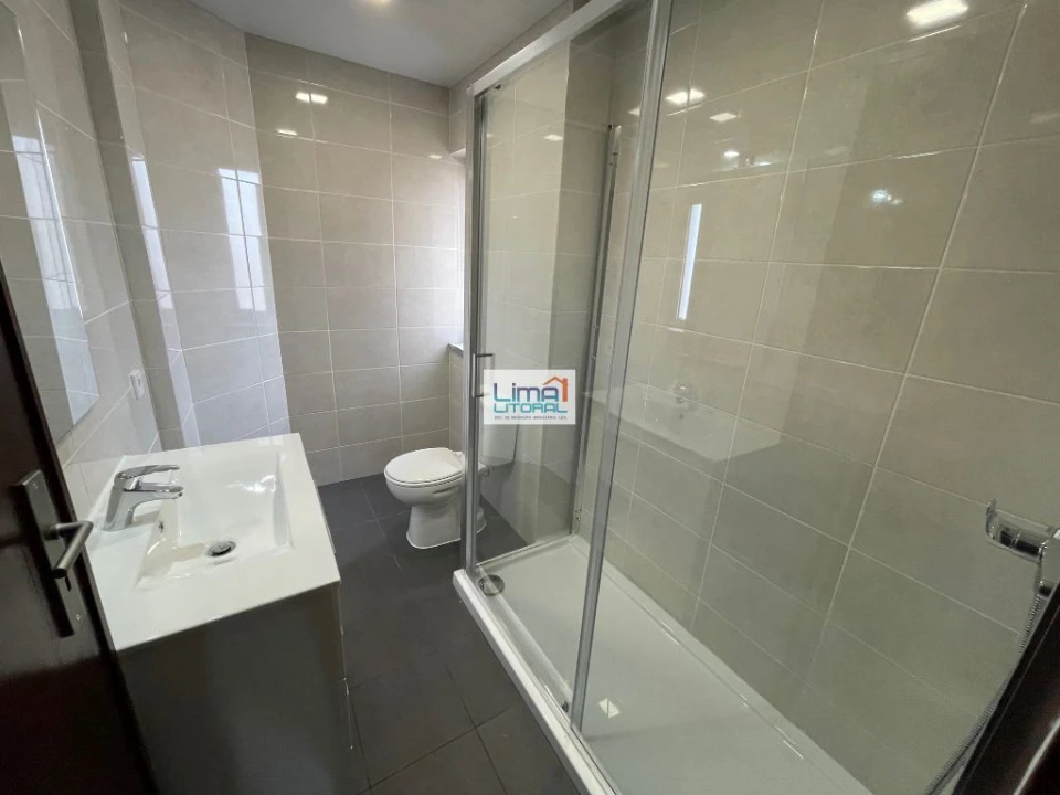Apartamento T3 para Venda em Marrazes e Barosa Foto 2